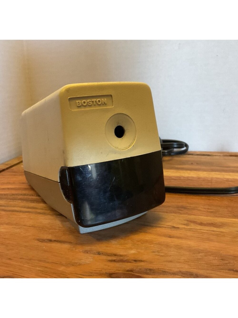 Vintage Boston Electric Pencil Sharpener Model 19, Made In USA. TESTED, WORKS